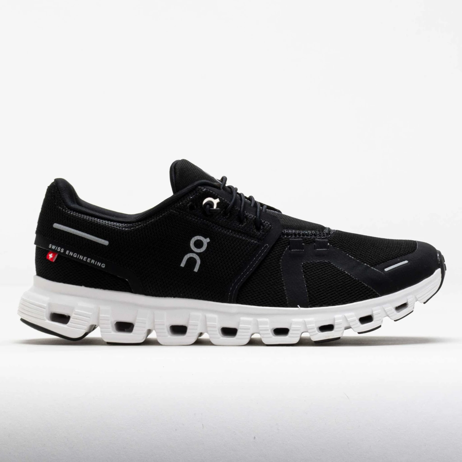 On Running On Cloud 6 Women's Black/White 1 On Running On Cloud 6 Women's Black/White