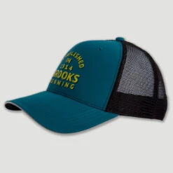 Brooks Discovery Trucker Hat -Holabird Sports SHOP 056626 490 1