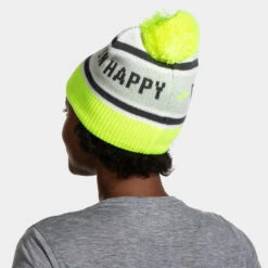 Brooks Heritage Pom Beanie -Holabird Sports SHOP 057389 143 2