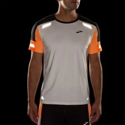 Brooks Run Visible Short Sleeve 2.0 Men's -Holabird Sports SHOP 057724 167 3