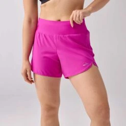 Brooks Chaser 5" Short 2.0 Women's 18 Brooks Chaser 5" Short 2.0 Women's -Holabird Sports SHOP 057798 588 1