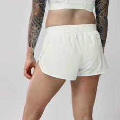 Brooks Breakaway 2.5" Short Women's -Holabird Sports SHOP 057804 100 2