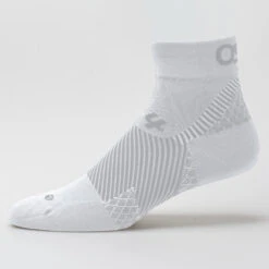 OS1st FS4 Plantar Fasciitis Quarter Socks -Holabird Sports SHOP 080476 wht 1