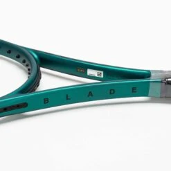 Wilson Blade 98 (16x19) V9 -Holabird Sports SHOP 103070 4