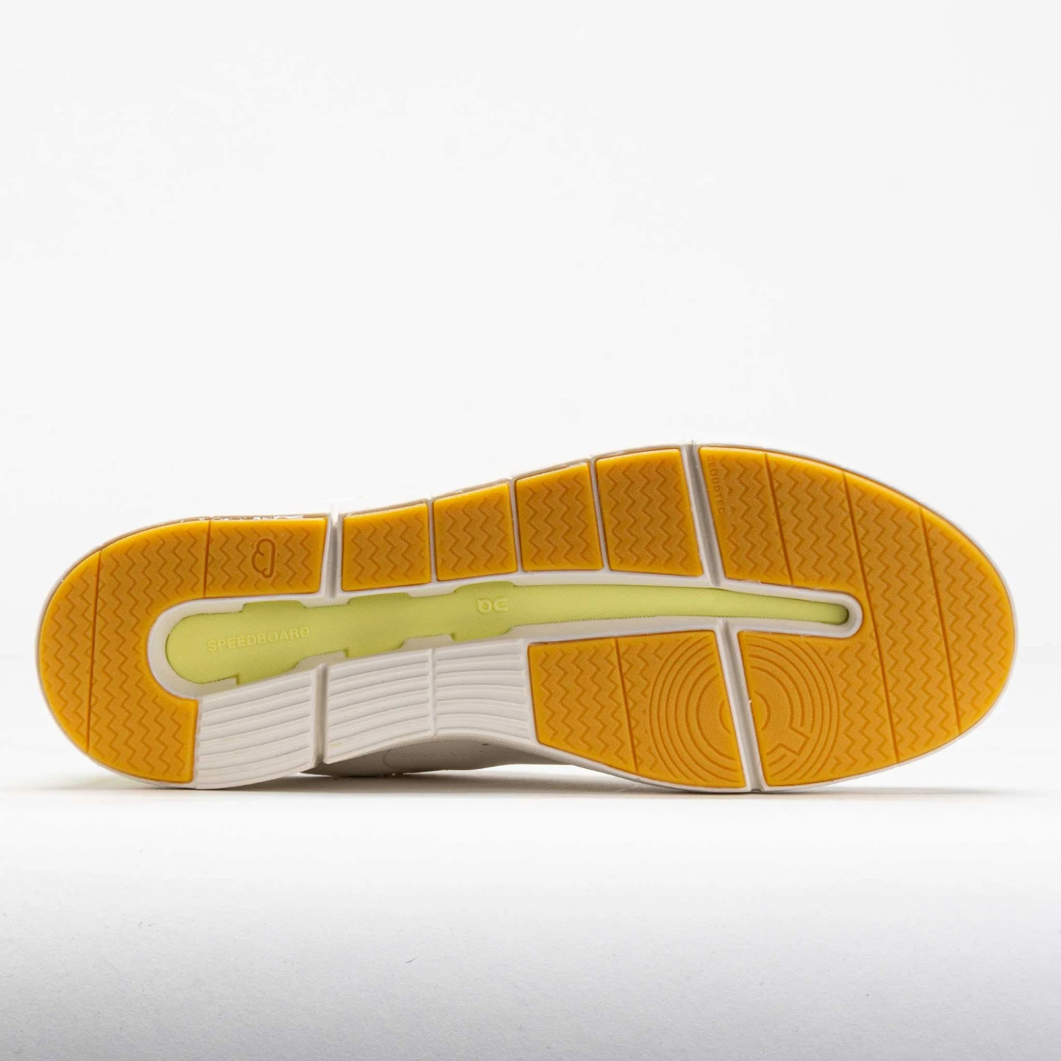 On Running On The Roger Centre Court 2 Women's White/Limelight 4 On Running On The Roger Centre Court 2 Women's White/Limelight - Image 4