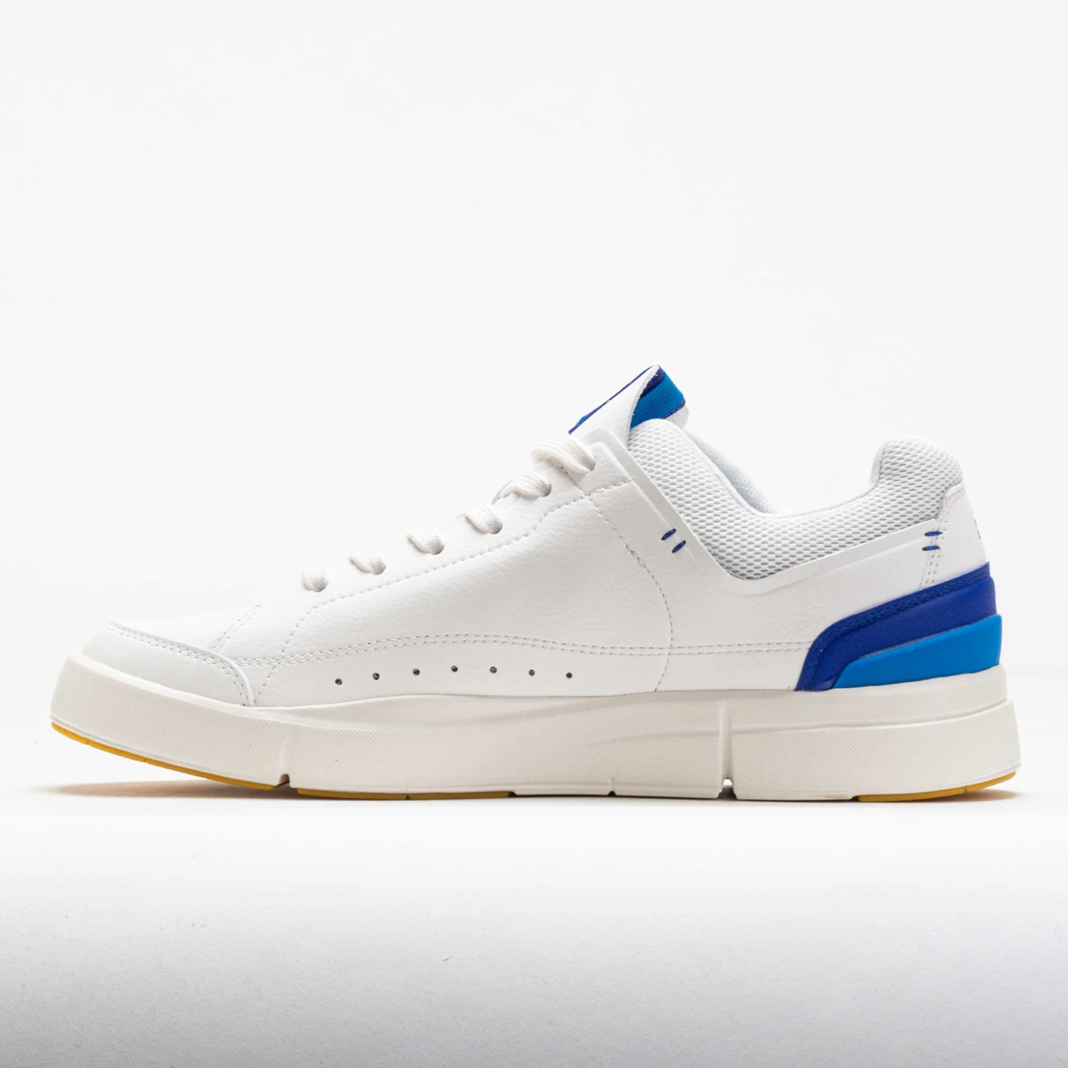 On Running On The Roger Centre Court 2 Men's White/Malibu 2 On Running On The Roger Centre Court 2 Men's White/Malibu - Image 2