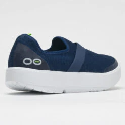 OOFOS OOmg Low Women's White/Navy -Holabird Sports SHOP 631140 6