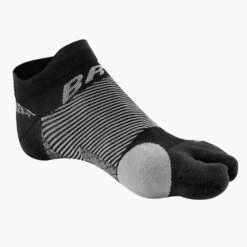 OS1st BR4 Bunion Relief Socks -Holabird Sports SHOP 651045 blk 3