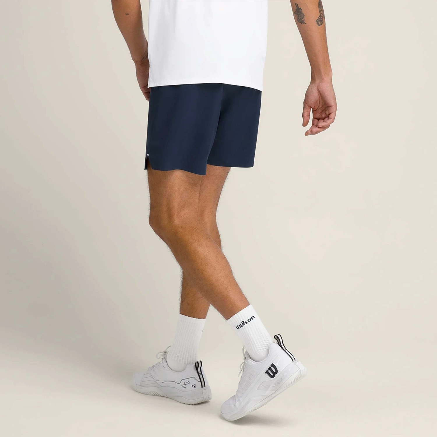 Wilson Tournament Short V2 7" Unlined Men's 4 Wilson Tournament Short V2 7" Unlined Men's - Image 4