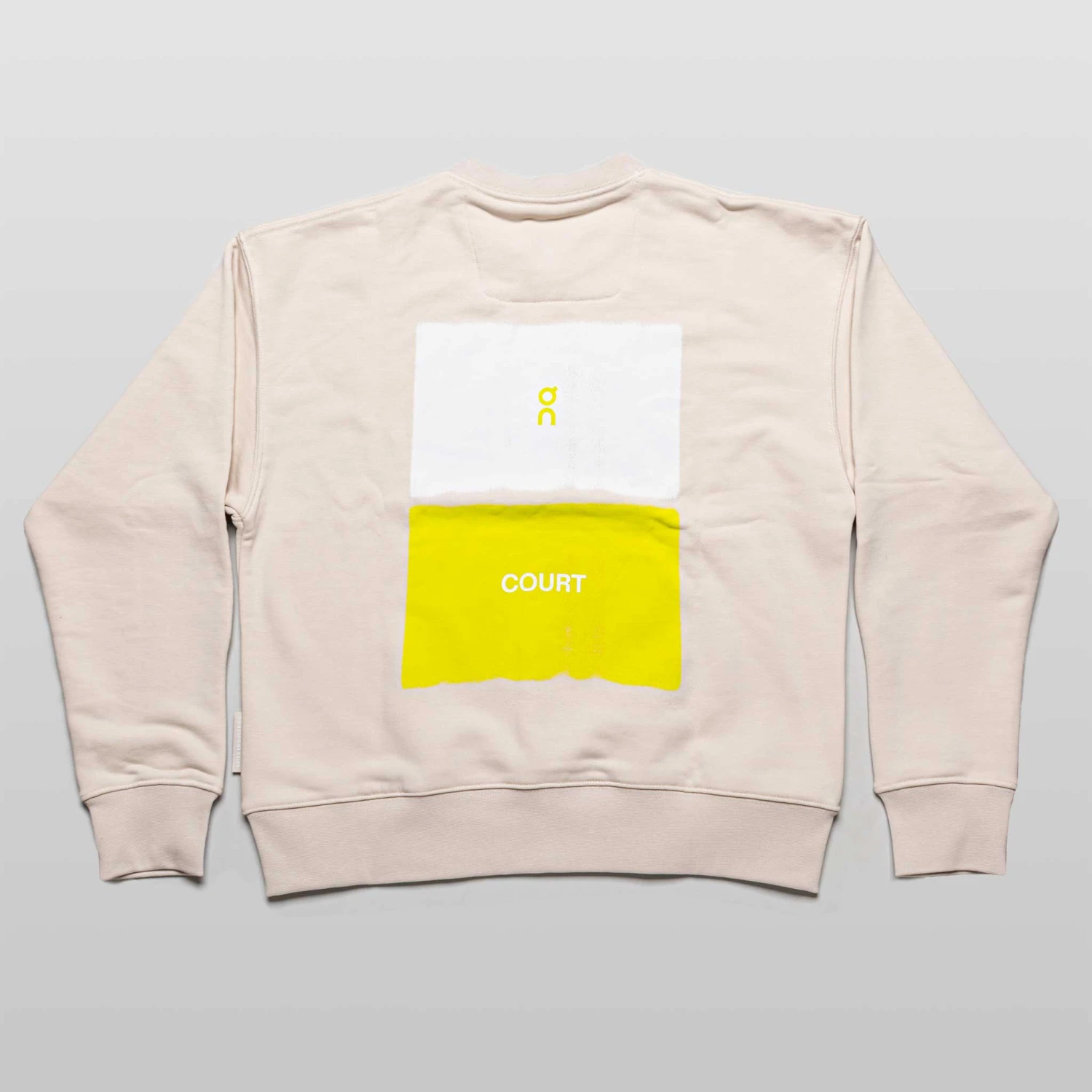 On Running On Club Crew Graphic Women's 2 On Running On Club Crew Graphic Women's - Image 2